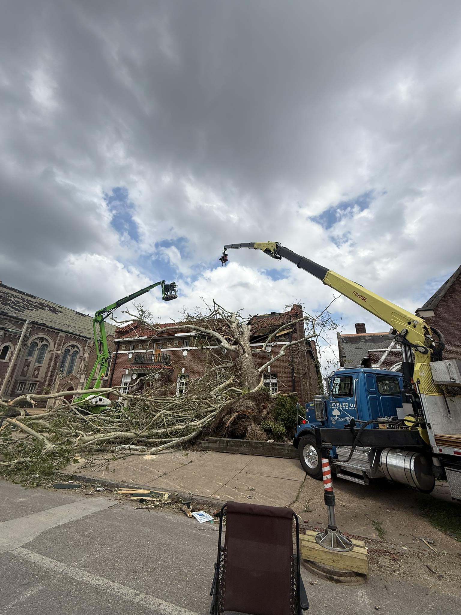 Why So Many Central Illinois Homeowners Keep Hoping A Dangerous Tree Will Somehow Make It Through One More Storm